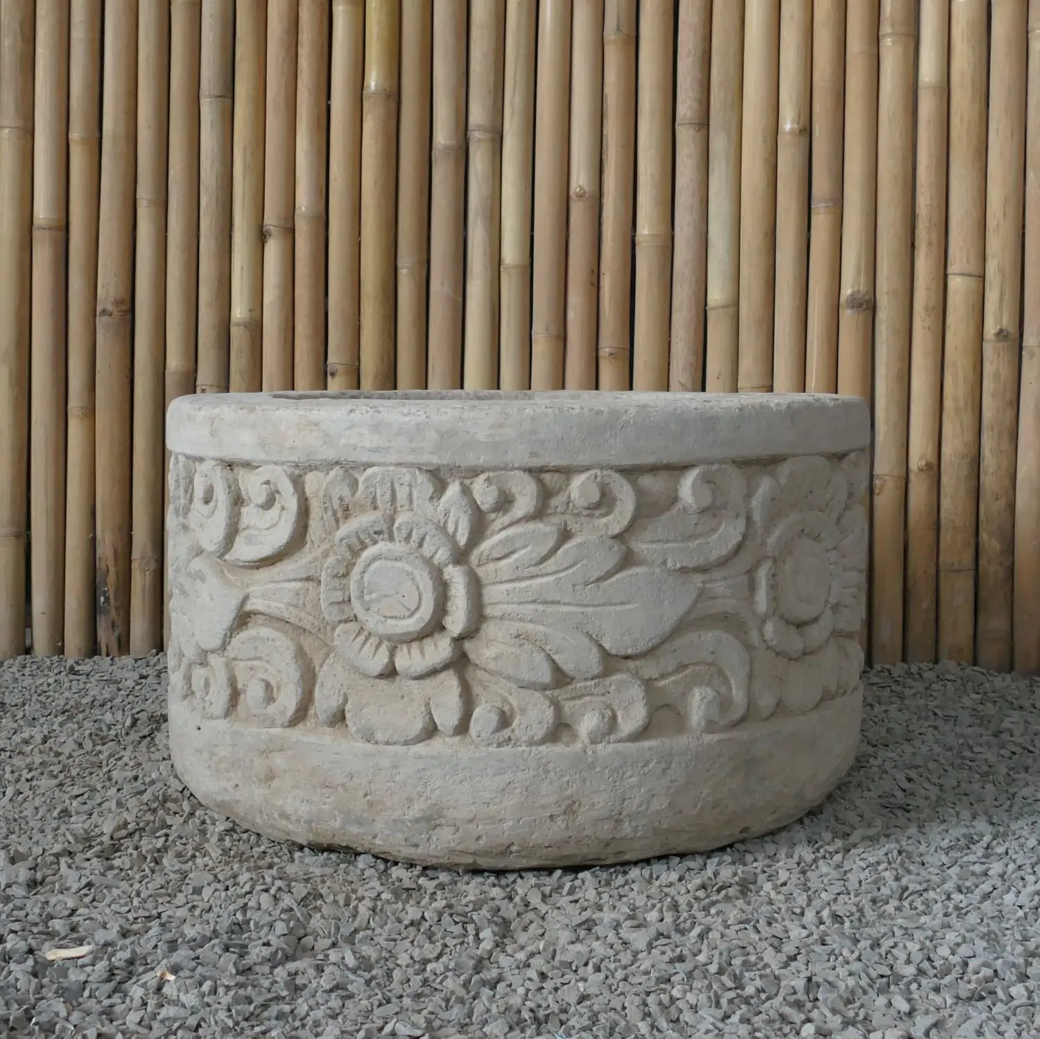  Product image 4 of the product “Balinese style tube round pot, with carving - 70cm Dia., 40 cm Height, Taro sand ”